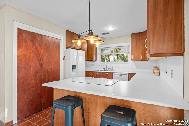 1262 Paradise Dr Property Photo 8