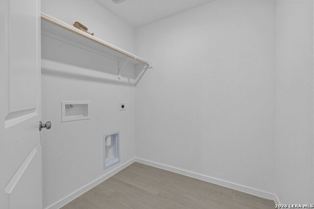 12715 Kathleen St Property Photo 2