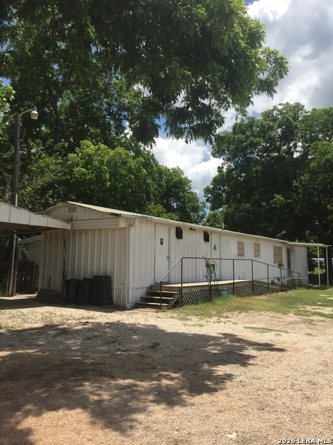 600 6th Property Photo 13