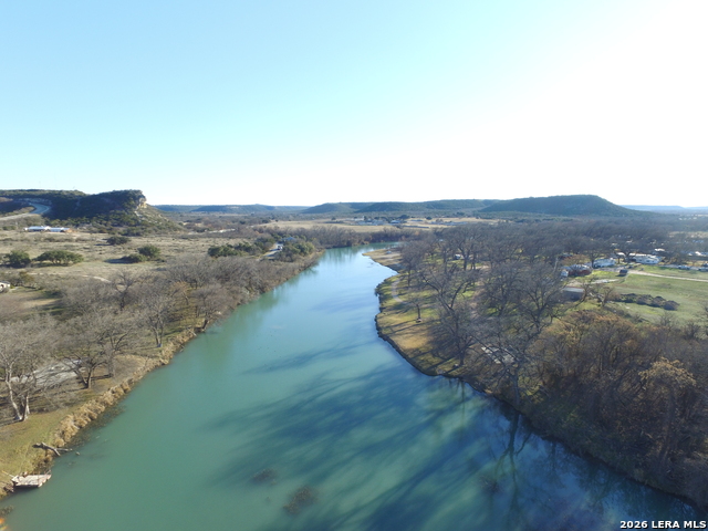 600 6th Property Photo 14