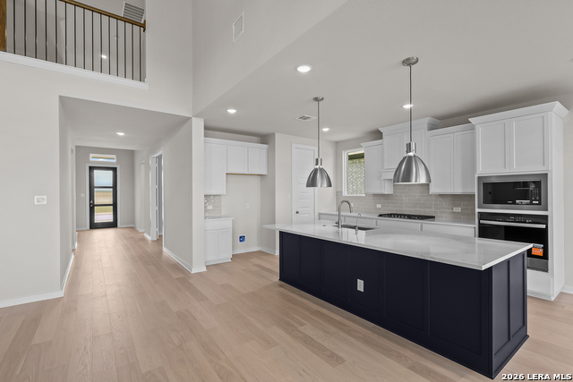 520 Paramus Park Property Photo 15