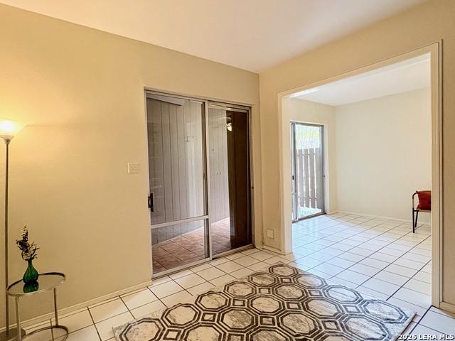 7709 Broadway Property Photo 8