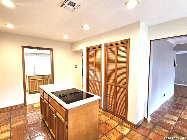 3410 River Path St Property Photo 9