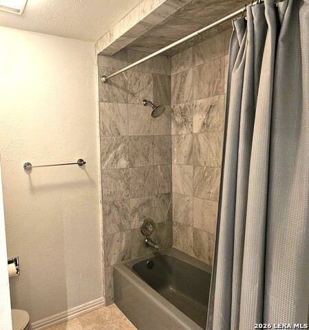 3410 River Path St Property Photo 24