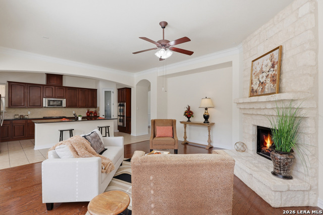 8919 Comanche Path Property Photo 9