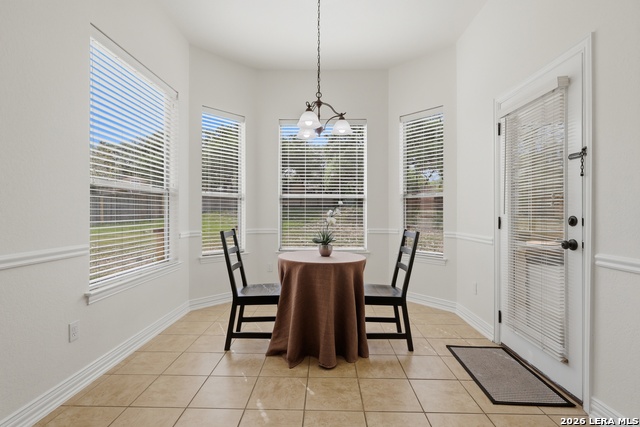 8919 Comanche Path Property Photo 10