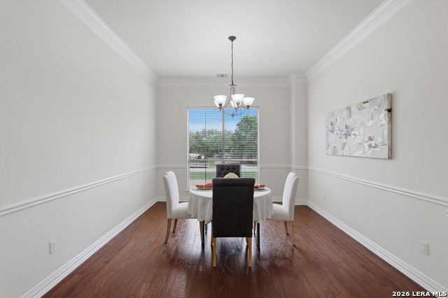 8919 Comanche Path Property Photo 24