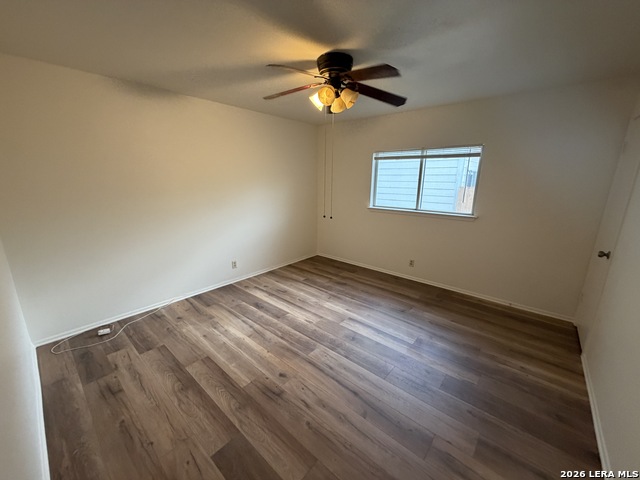 7643 Chatsworth Property Photo 10