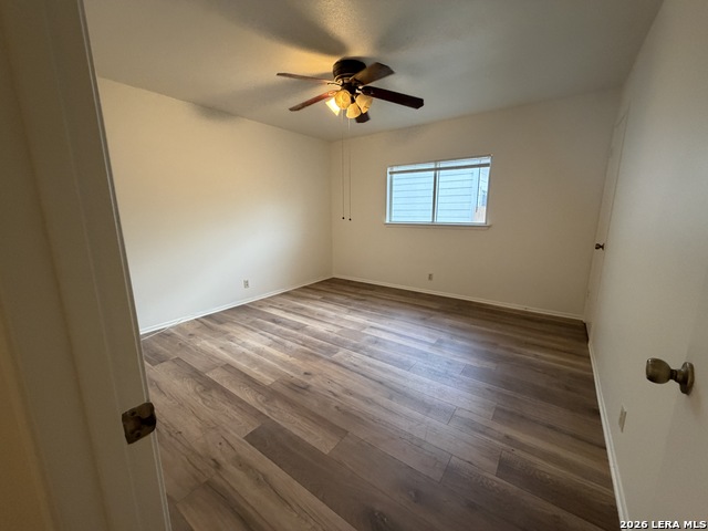 7643 Chatsworth Property Photo 11