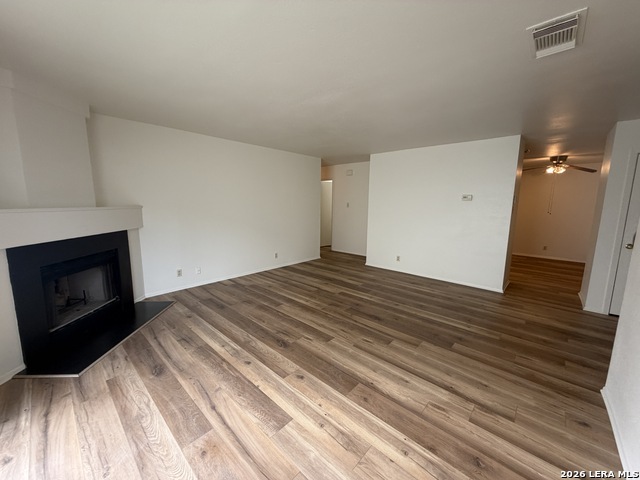7643 Chatsworth Property Photo 20