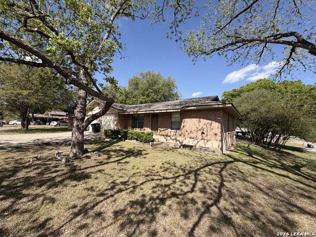795 ALBERT ST Property Photo 1