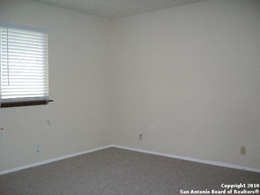 8907 Timber Elm St Property Photo 10