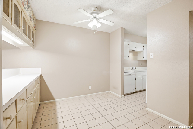 9915 Powhatan Property Photo 3