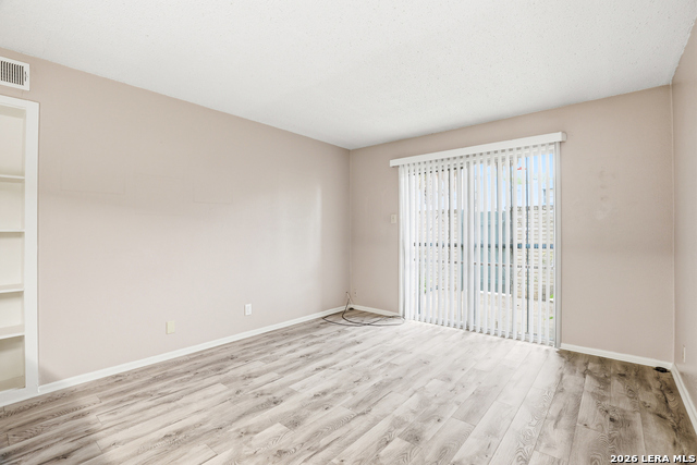 9915 Powhatan Property Photo 8