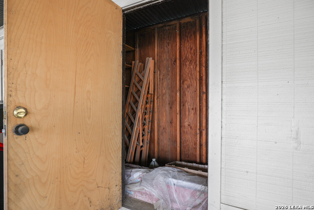 9915 Powhatan Property Photo 22