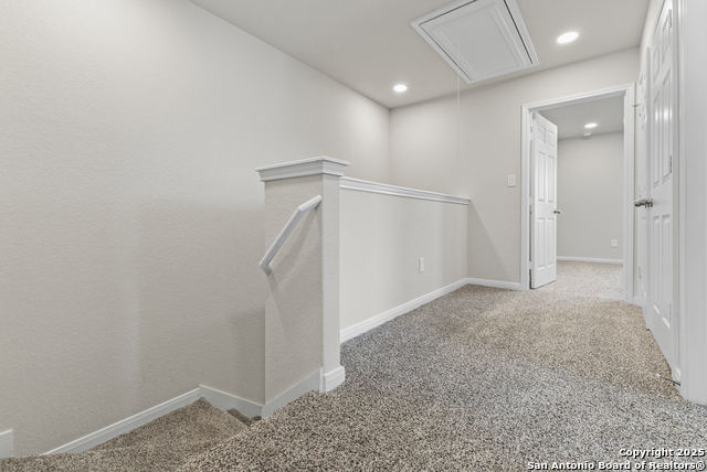219 Bonnie Bend Property Photo 14
