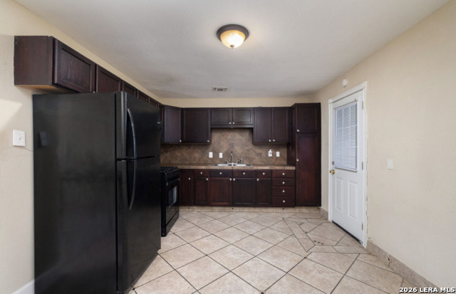 430 Demya Dr Property Photo 6