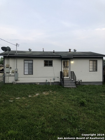 215 Edna Ave Property Photo 10