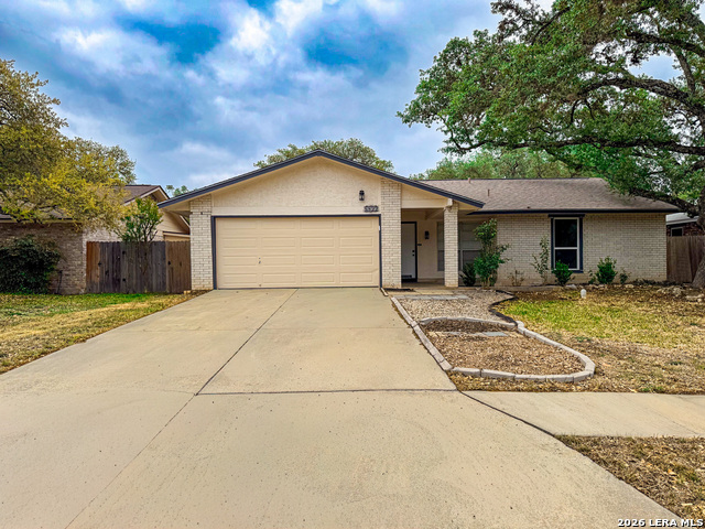 8822 Pertshire St Property Photo 1