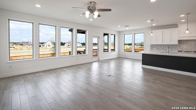 848 Water Landing Property Photo 7