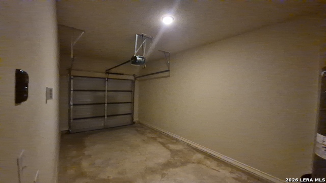 6866 Lakeview Dr Property Photo 5