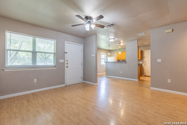 3727 Aragon Dr Property Photo 5