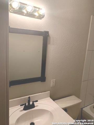 1011 Avant Ave Property Photo 5