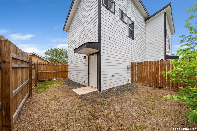 323 Gabriel Property Photo 28