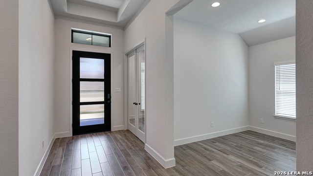 226 Hidalgo Property Photo 4