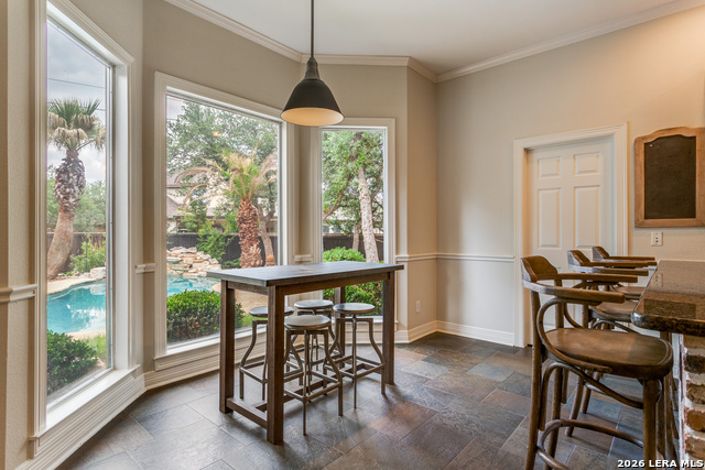 945 Great Tree Property Photo 4
