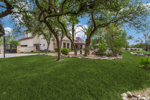 945 Great Tree Property Photo 23