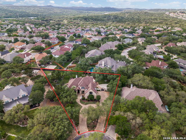 945 Great Tree Property Photo 31