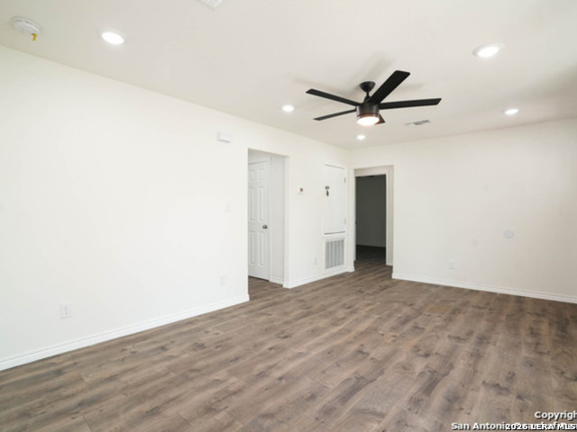 143 Kinder Property Photo 5