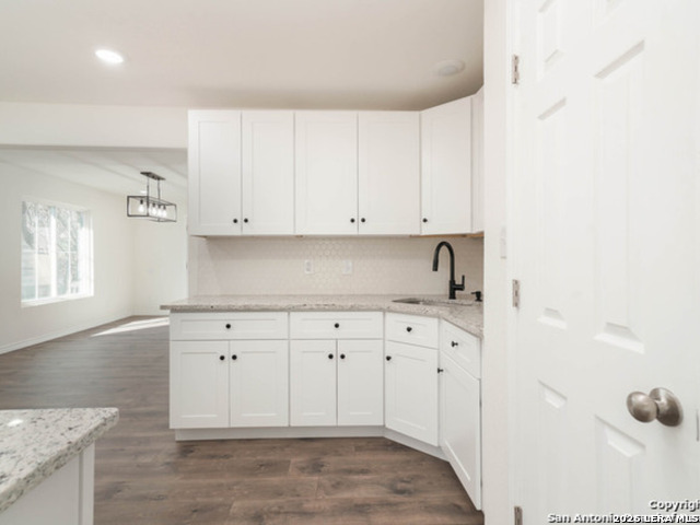 143 Kinder Property Photo 6