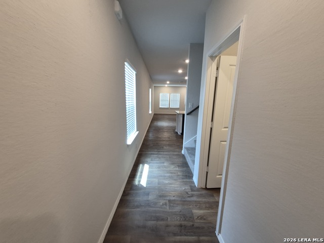 465 Middle Green Loop Property Photo 5