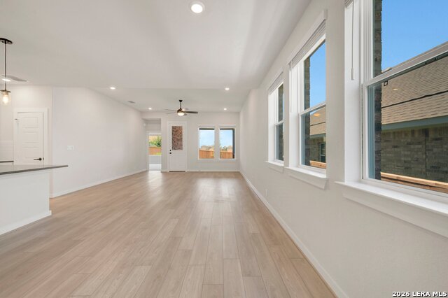 120 Arlo Pt Property Photo 7