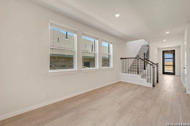 120 Arlo Pt Property Photo 8
