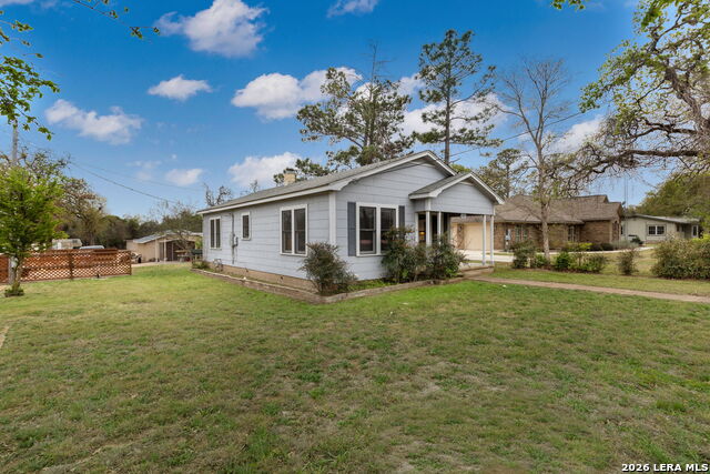 1807 N Llano St Property Photo 6