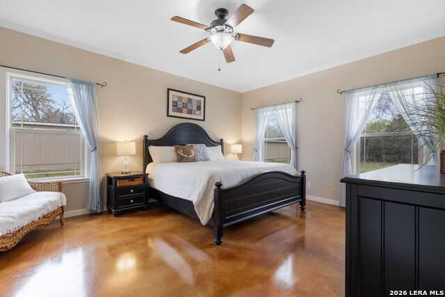 1811 N Llano St Property Photo 9