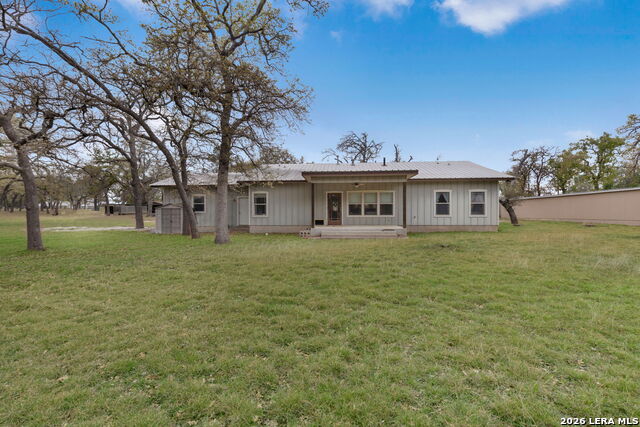 1811 N Llano St Property Photo 24