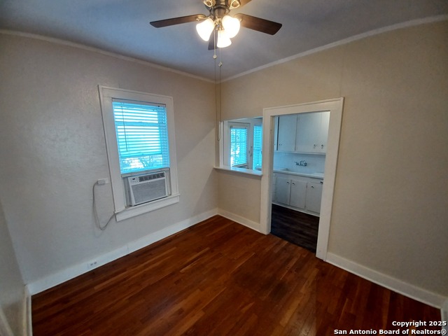 127 W Magnolia Ave Property Photo 11