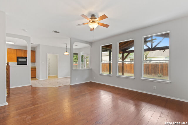 337 Willow Loop Property Photo 18