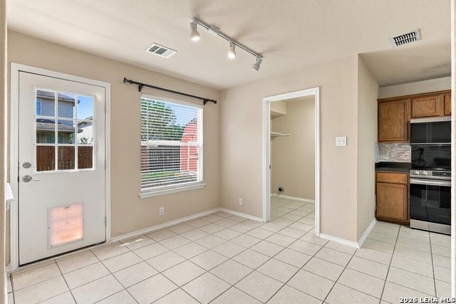 235 Roadrunner Property Photo 10