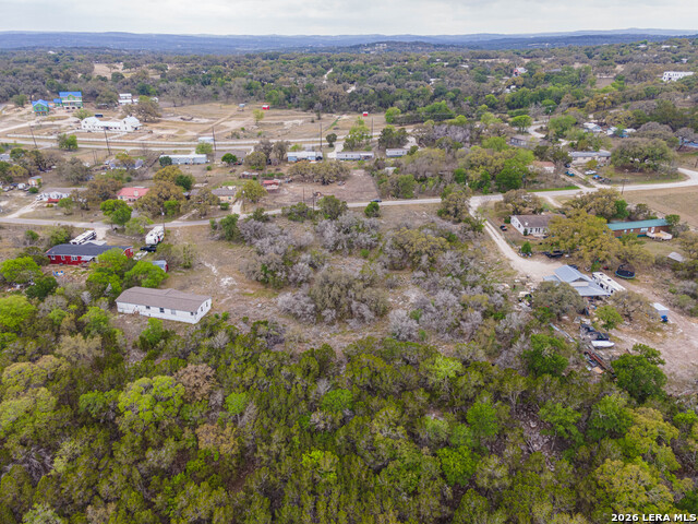 223 Bluff View Dr Property Photo 4