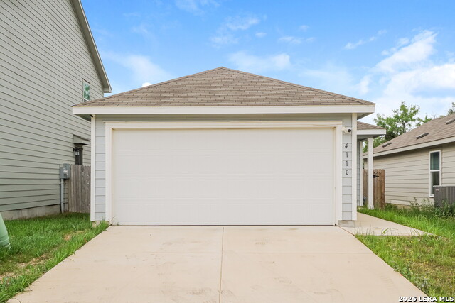 4110 Cross Current Property Photo 2