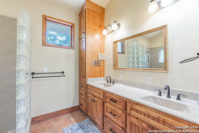 2041 Fm 1340 Property Photo 16