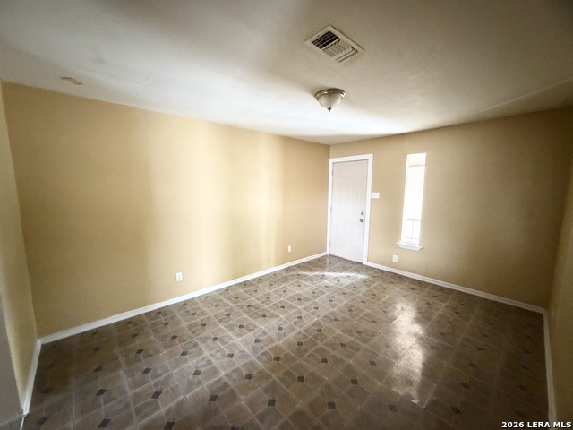 115 Victor Property Photo 3