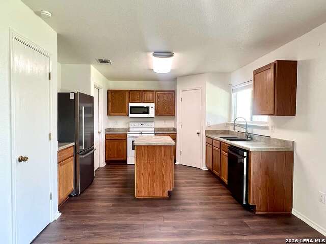 9818 Copper Rose Property Photo 5