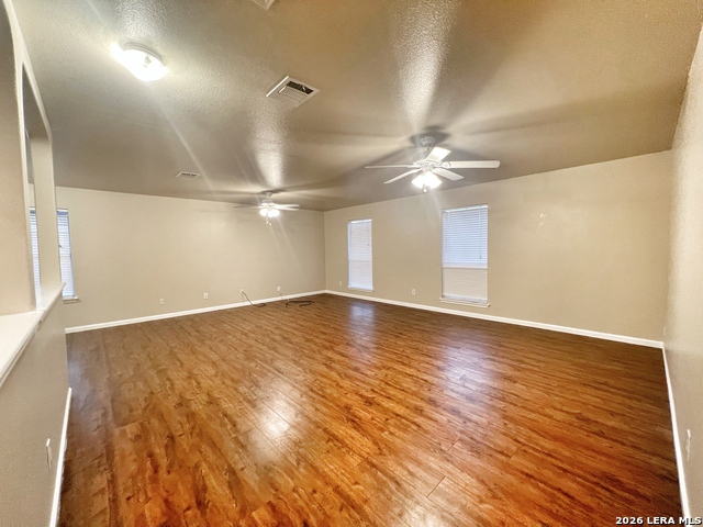 364 Starling Creek Property Photo 12