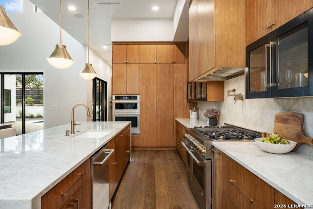 24602 Cliff Line Property Photo 9